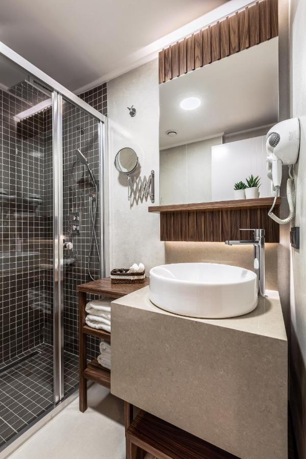 Sherry Suites Karakoey Istanboel Buitenkant foto